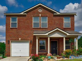 105 Gardengate Dr, Harvest, AL 35749
