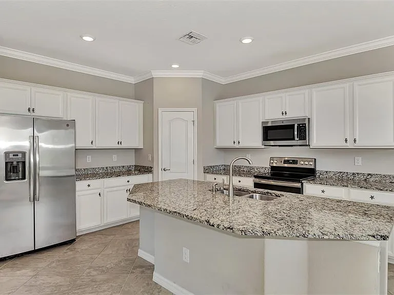 10113 Fiddlewood Dr — Photo 16