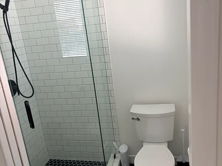 2258 E Claybourne Ave #A — Photo 6