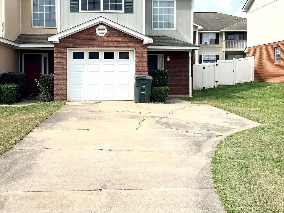 1st image of 109 Wakefield Way