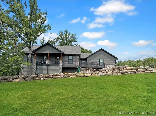 25 Quiet Meadows Dr, Linn Creek, MO 65052
