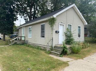 1560 Beidler St, Muskegon, MI 49441