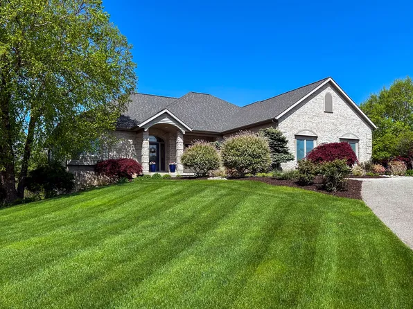 6185 Boulder Rdg NE, Belmont, MI 49306