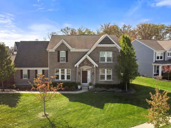 1468 Adena Pointe Dr, Marysville, OH 43040