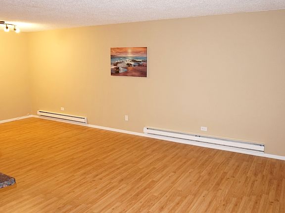 4th image of 5329 Waterbury Way APT 601A