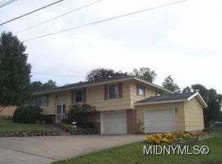 2002 Holly St, Rome, NY 13440