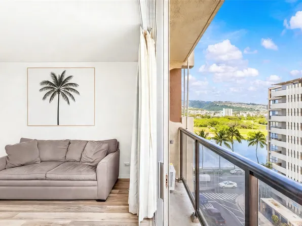 444 Nahua St APT 805, Honolulu, HI 96815