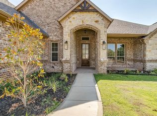 102 County Road 4867, Azle, TX 76020