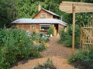 21605 111th Ave SW, Vashon, WA 98070