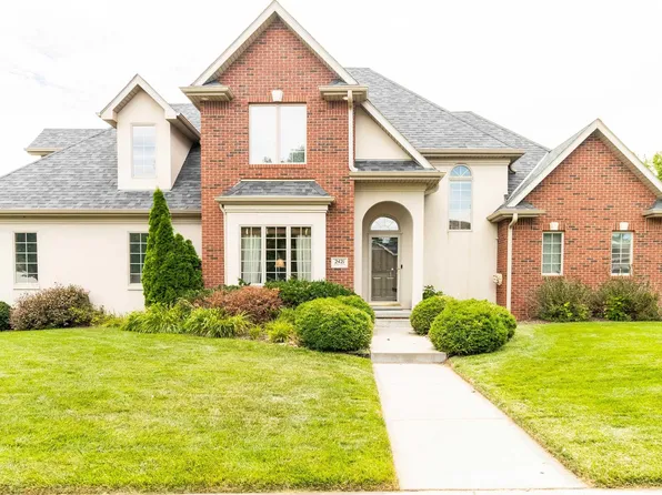 2421 Jamie Ln, Lincoln, NE 68512