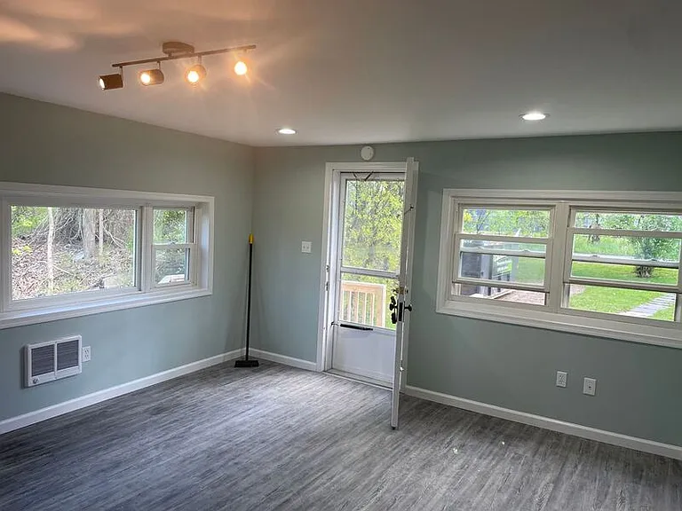 3512 Pocono Park Dr — Photo 3