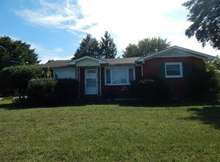 211 Jackson St, Lawrenceburg, TN 38464