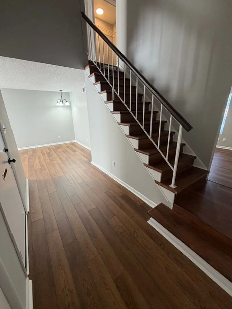 Coming Soon: 3 Bed, 2.5 Bath Condo — Photo 4