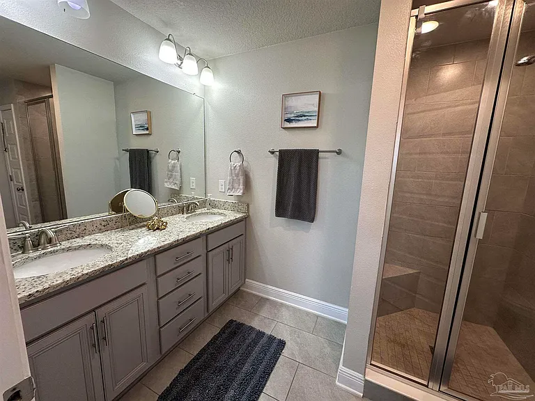 1210 W Government St — Photo 18