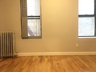 Rented by Uptown Flats LLC