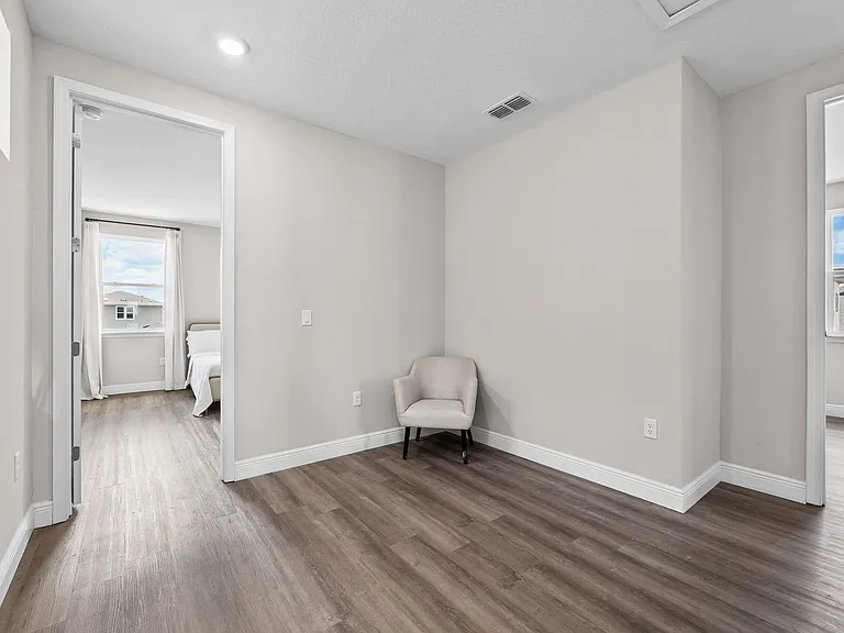 10129 Pearson Ave — Photo 14