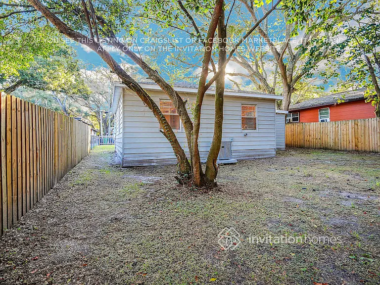 8718 N Mandarine Pl — Photo 24