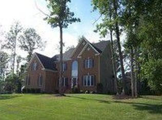 14312 Roderick Ct, Midlothian, VA 23113