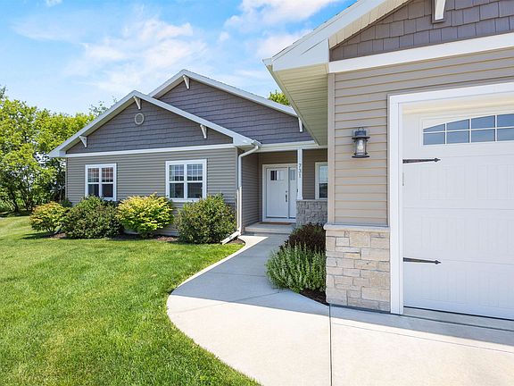 4th image of 731 Chester Ct #15