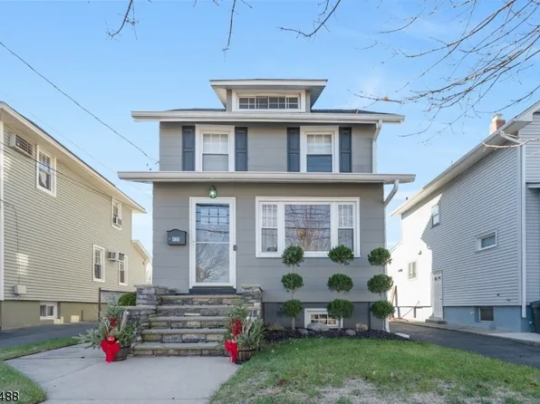 438 Lake Ave, Lyndhurst Twp., NJ 07071