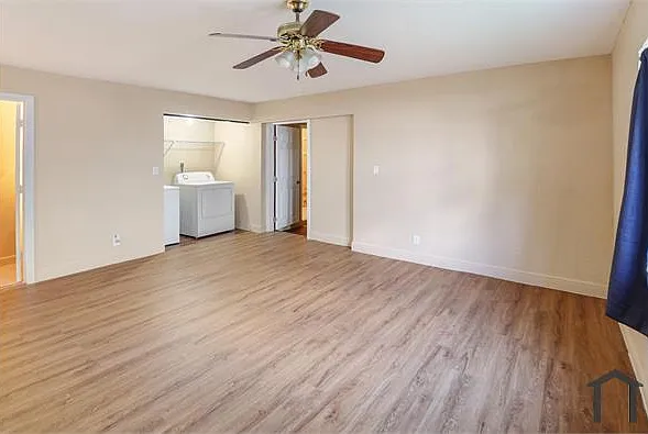 7921 Kimberly Blvd — Photo 6