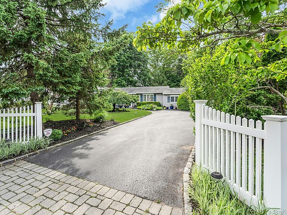 2nd image of 71 Ridge Haven Drive