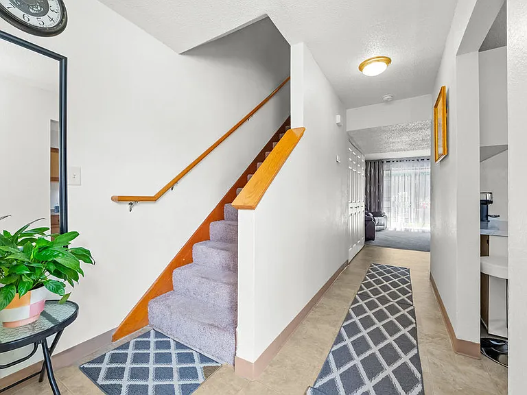 Chowen Bend Townhomes — Photo 1