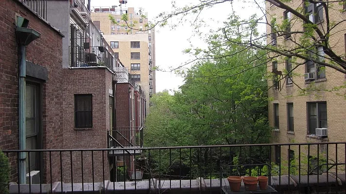 Rented by (Legacy) NY Quality Living Uptown | media 28