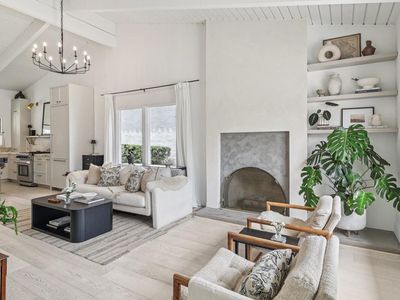 4352 Loma Riviera Ct, San Diego, CA, 92110