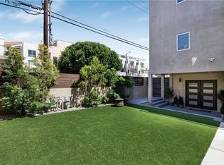 62 Ozone Ave, Venice, CA 90291