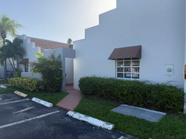 10300 SW 154th Circle Ct, Miami, FL