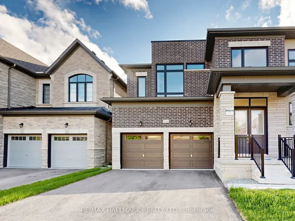 112 Weslock Cres, Aurora, ON L4G 7Z4