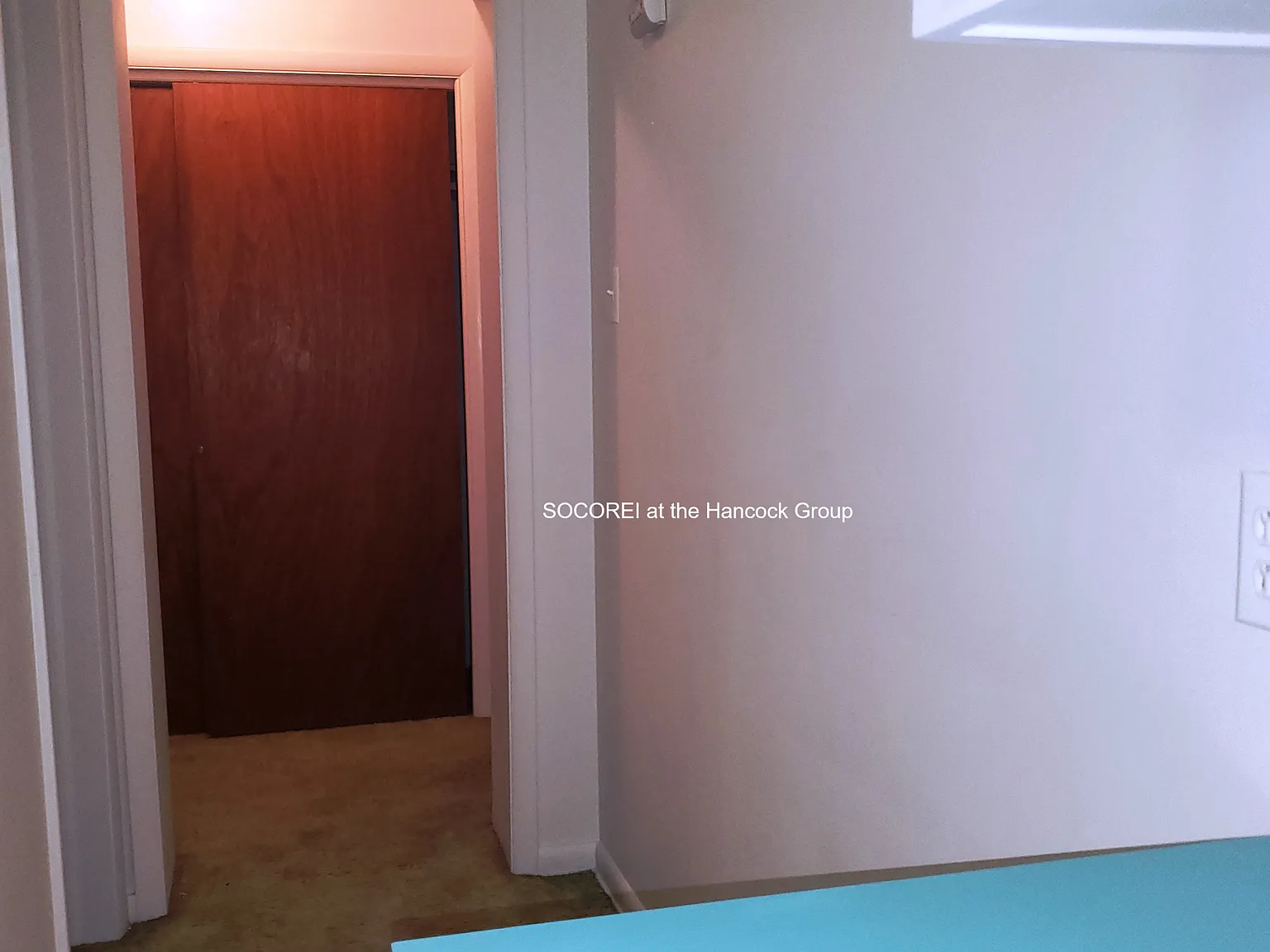 2 bed, 700 sqft, $900 — Photo 1