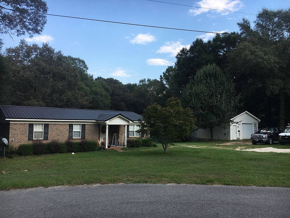 2nd image of 6966 Lake Rd N