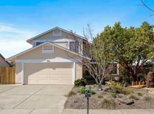 451 Nikki Dr, Santa Rosa, CA 95401