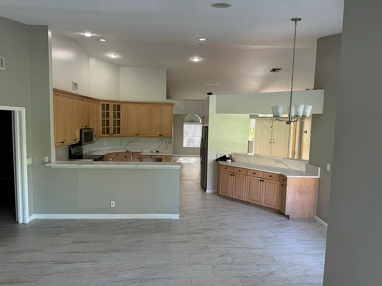 4863 Chardonnay Dr — Photo 20