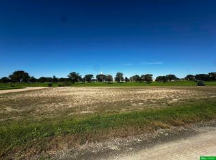 42 Pioneer Lk, North Bend, NE 68649