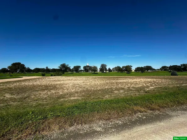 42 Pioneer Lk, North Bend, NE 68649