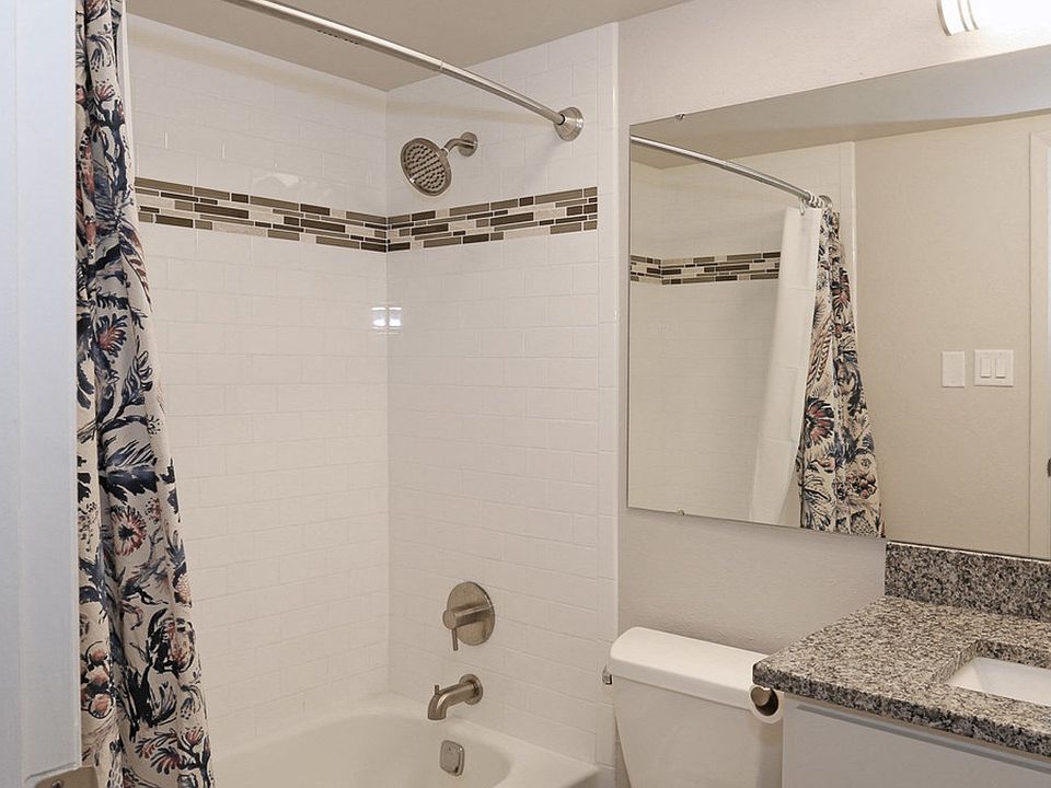 4175/4185 2 Bedroom Apartment