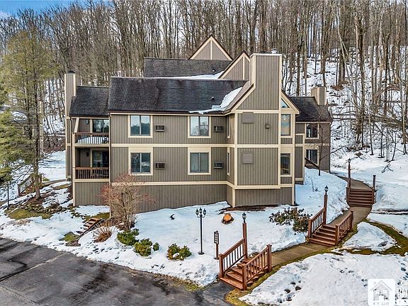 5th image of 4433 Old Rd