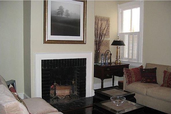 Living Room with working fireplace