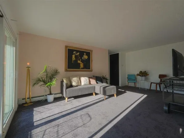 7 COLONIAL Road #17, Beacon, NY 12508
