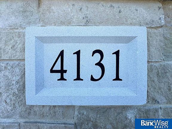 4th image of 4131 Carnation Dr