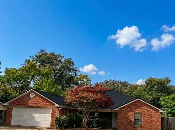 309/311 Baker St, Lindale, TX 75771