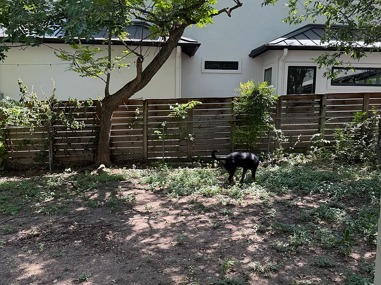 1701 Dywer Ave — Photo 31