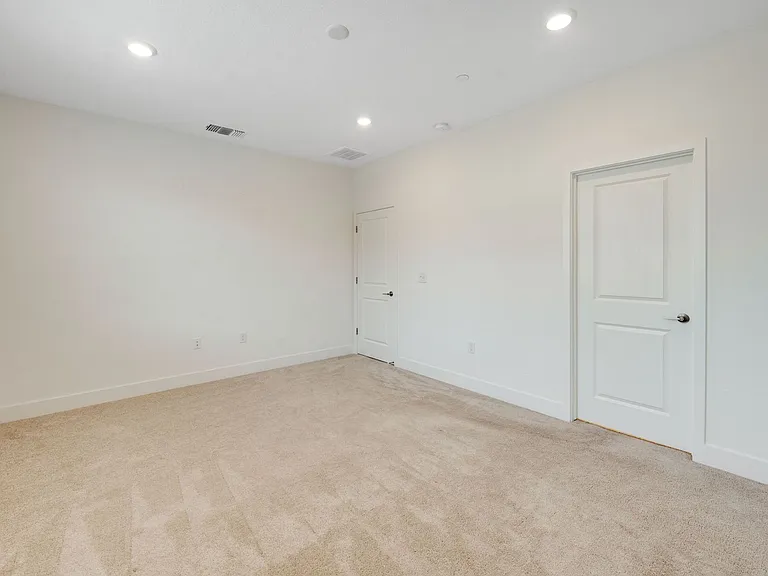 3363 Apollo Ct — Photo 28