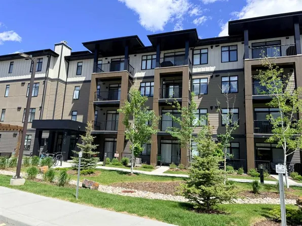 200 W Seton Cir SE #2207, Calgary, AB T3M 3N8