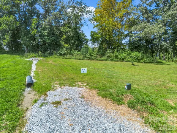0 Orchard Rd #8, Flat Rock, NC 28731
