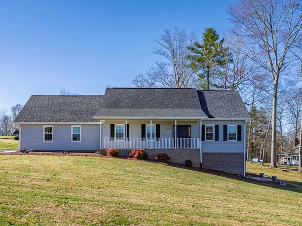 179 Commonwealth Rd, Galax, VA 24333
