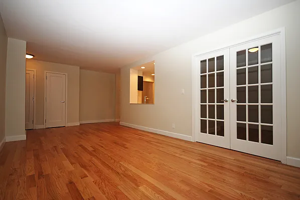 Rented by Stonehenge NYC LLC | media 2